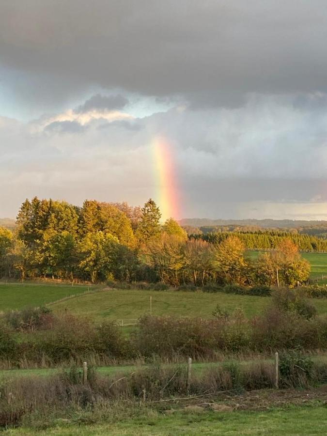 Pipowagen Monceau-En-Ardenne Villa Bievre Bagian luar foto